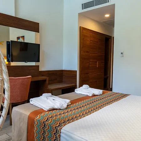 Курортный комплекс Royal & Spa 5*