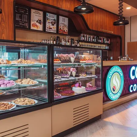 Royal Palace אתר נופש סייד