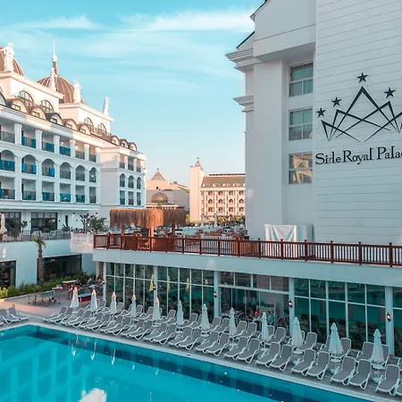 Royal Palace Θέρετρο 5*