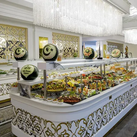 Royal Palace Курортний комплекс 5*
