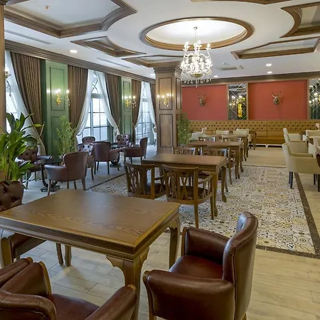 Курортний комплекс Royal Palace 5*
